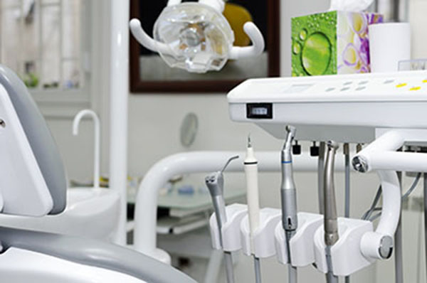 Get Familiar with Dental Tools and Their Uses